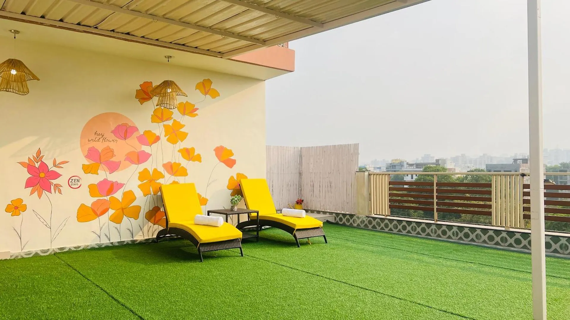 Apartamento Bluo Penthouse #Staycation Bathtub, Terrace Garden Gurgaon