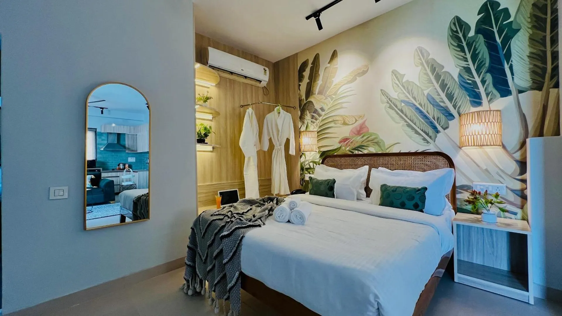 Bluo Penthouse #Staycation Bathtub, Terrace Garden Gurgaon 0*,
